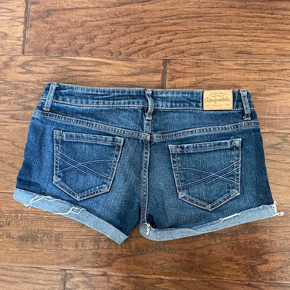 Aeropostale blue denim shorts - Picture 2 of 4